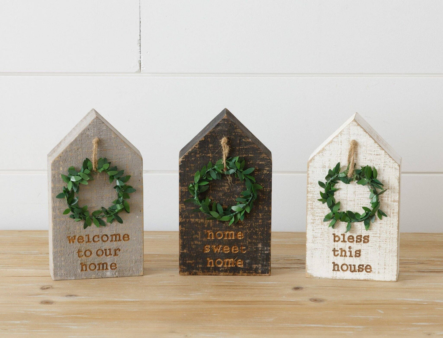 Block Houses With Wreaths
