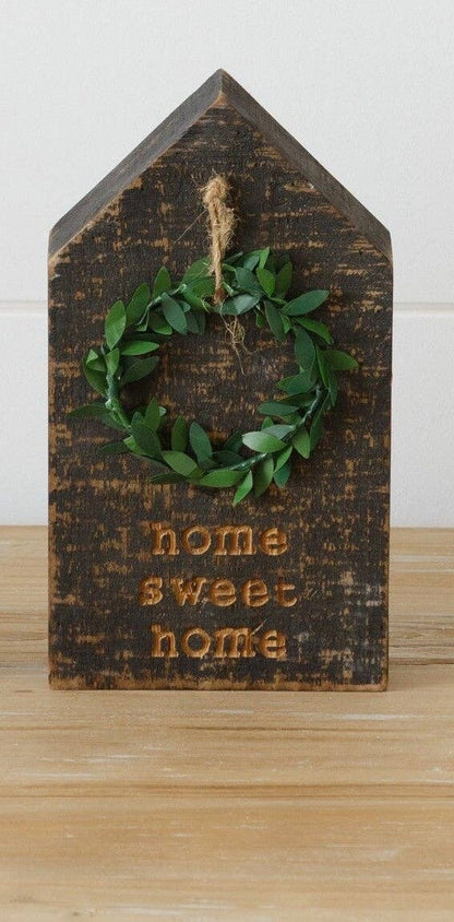 Block Houses With Wreaths