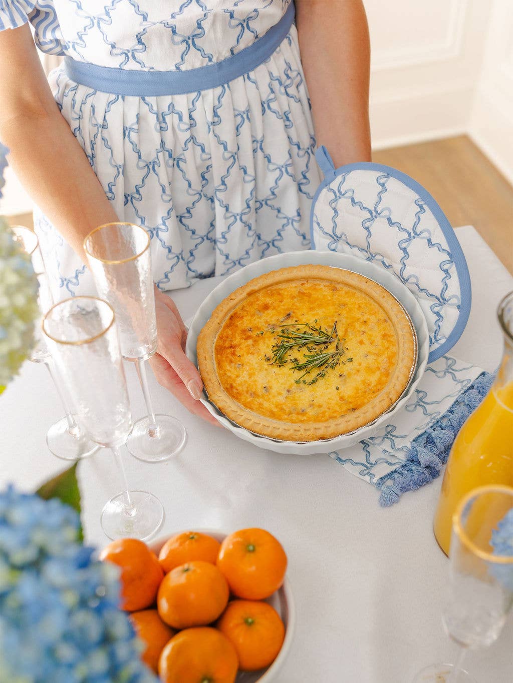 Pot Holder | Bow Trellis