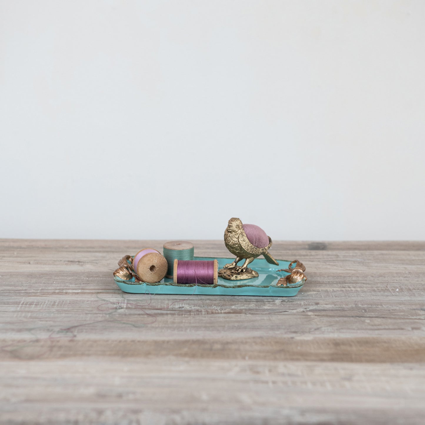 Tray W Gold Finish Bows